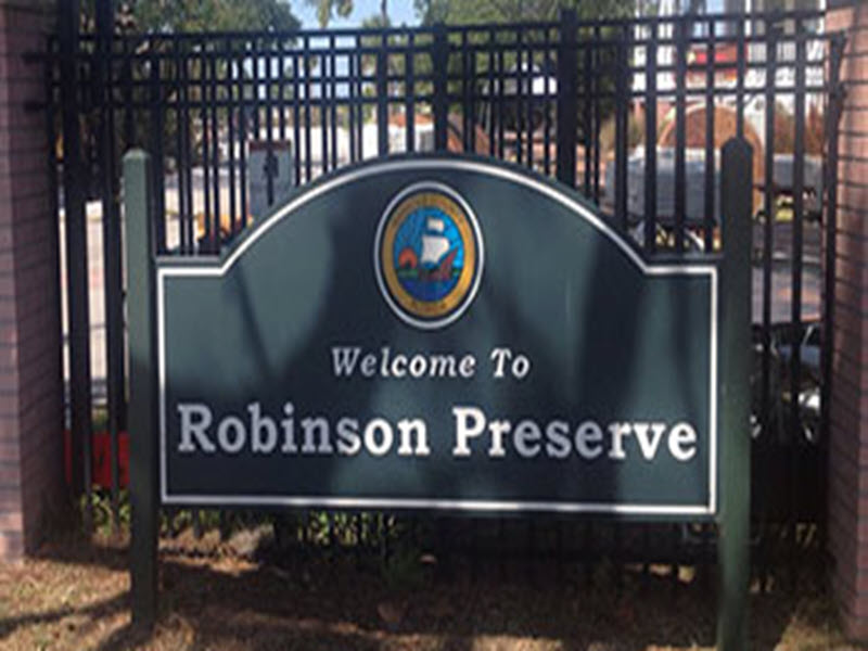robinson-preserve-sign